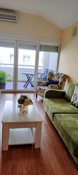M&T apartmani
